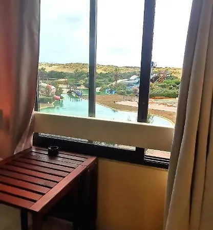 222 A Cent Metres De L'ocean דירה